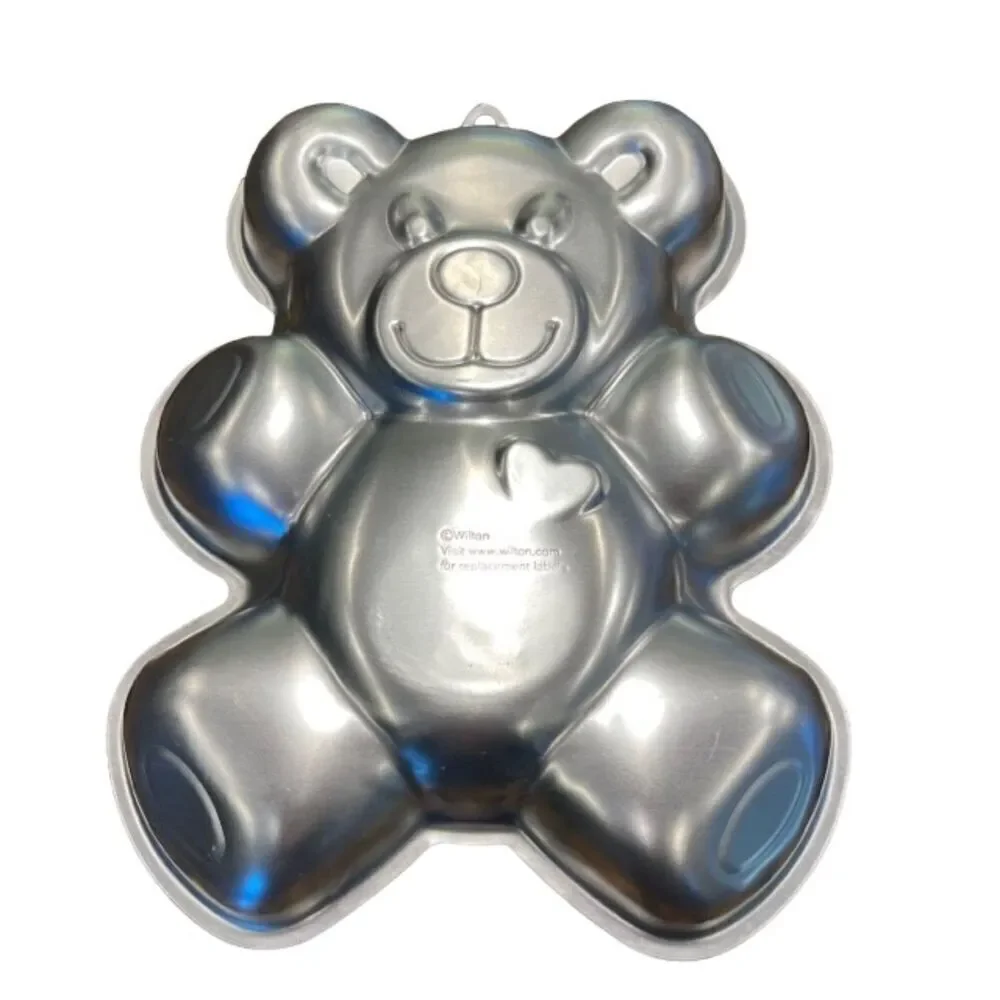 Wilton teddy bear